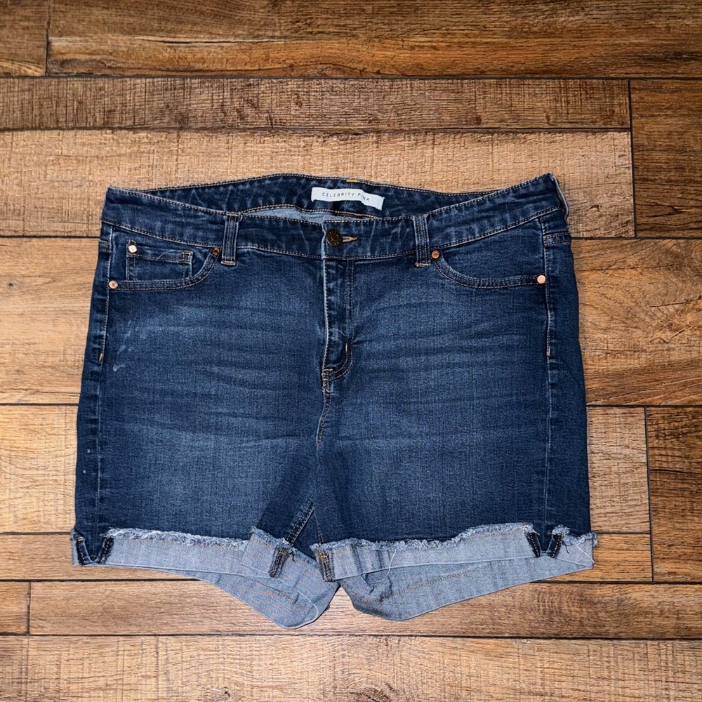Celebrity Pink Demin Shorts - Size 18